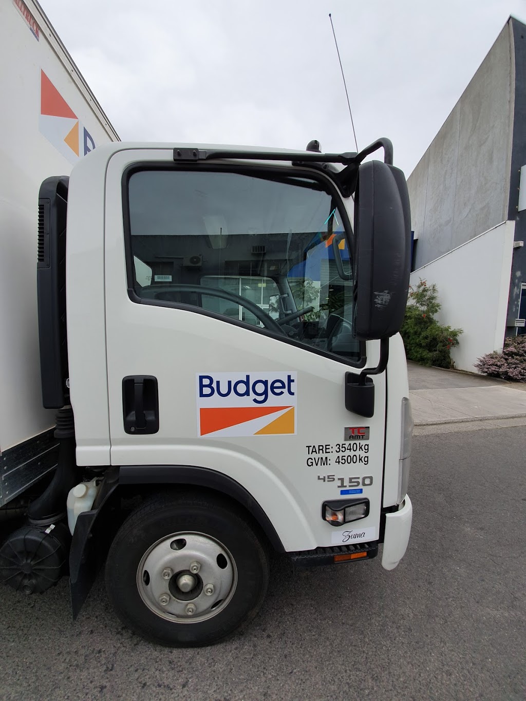 Budget Car & Truck Rental Bulleen | 5-7 Greenaway St, Bulleen VIC 3105, Australia | Phone: (03) 9088 4111