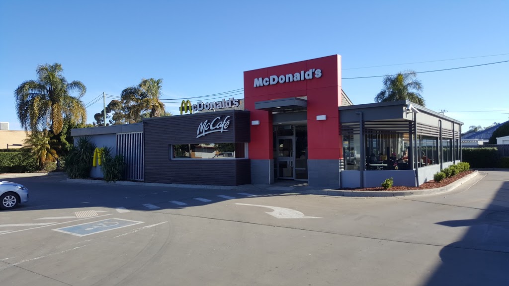 McDonalds Moree | meal takeaway | 329 Frome St, Moree NSW 2400, Australia | 0267527600 OR +61 2 6752 7600