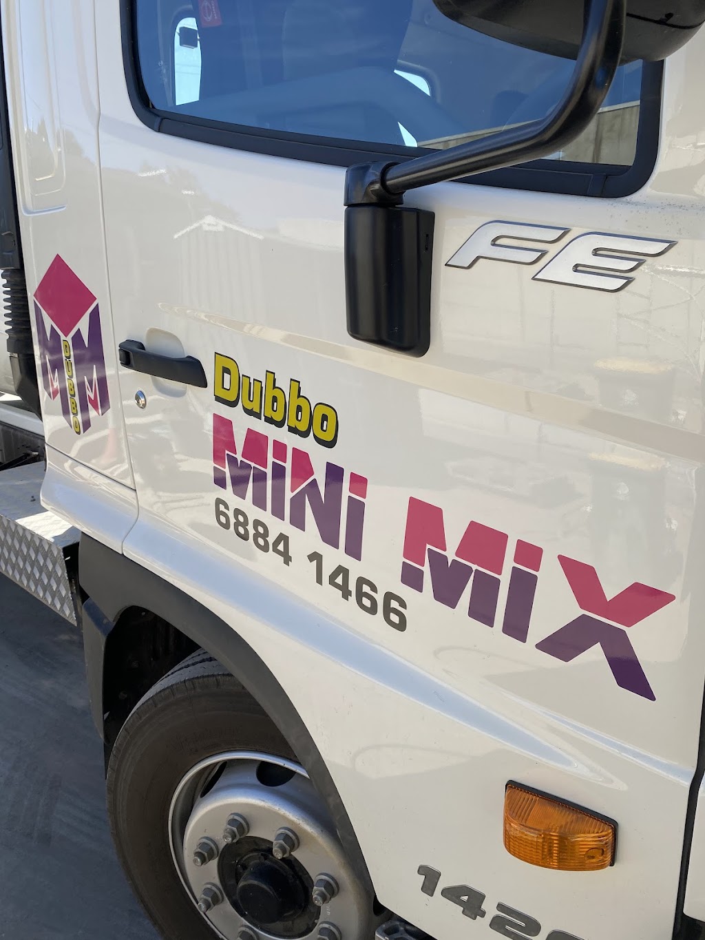 DUBBO MINI MIX & LANDSCAPE SUPPLIES | 76 Mountbatten Dr, Dubbo NSW 2830, Australia | Phone: (02) 6884 1466