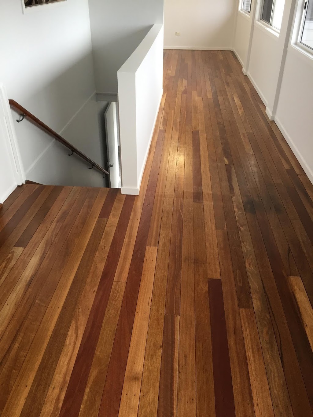 Woodys Floors |  | 16 Eastwell Ct, Mount Warren Park QLD 4207, Australia | 0407750490 OR +61 407 750 490