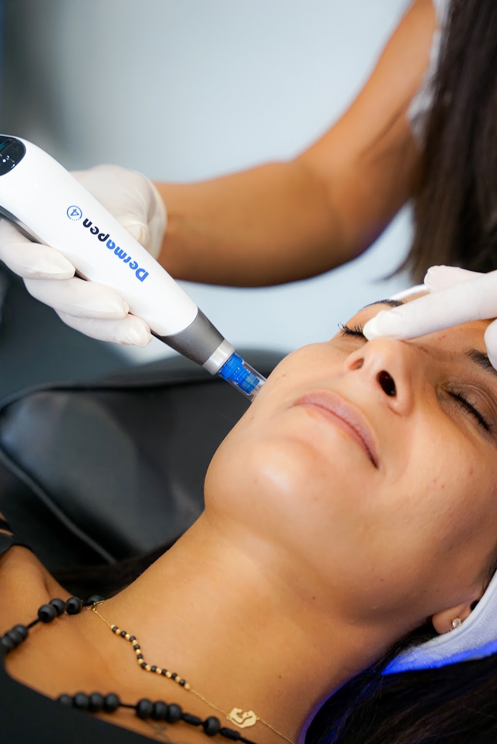 Marbia beauty laser and dermal | 46 Shackel Ave, Kingsgrove NSW 2208, Australia | Phone: 0499 974 952