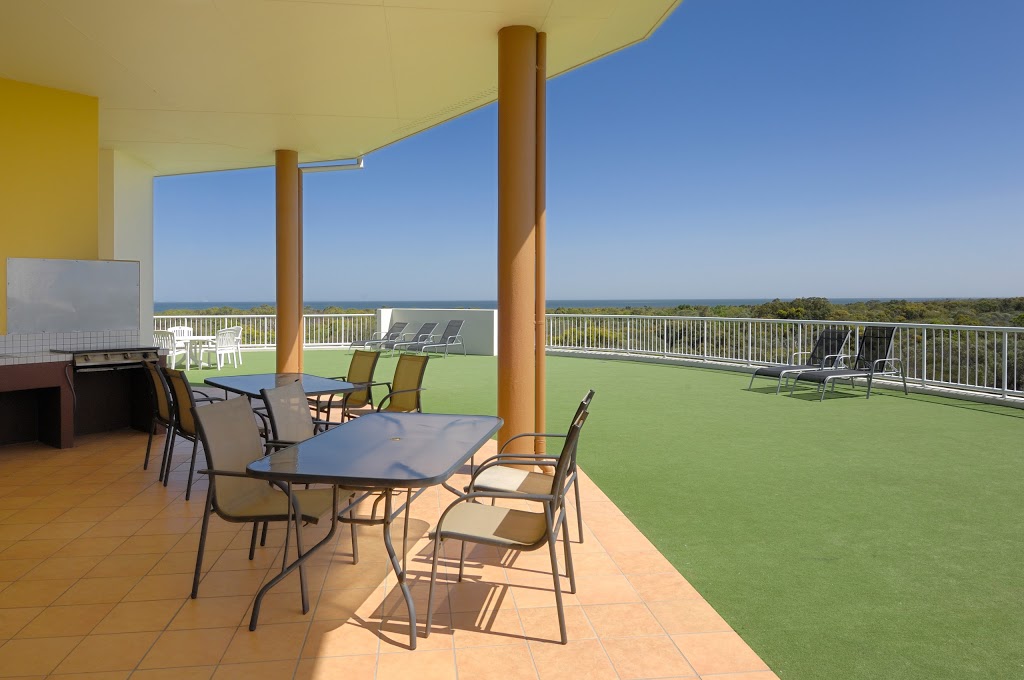 Fairways Golf & Beach Retreat | 22 Links Court, Woorim QLD 4507, Australia | Phone: (07) 3400 2100