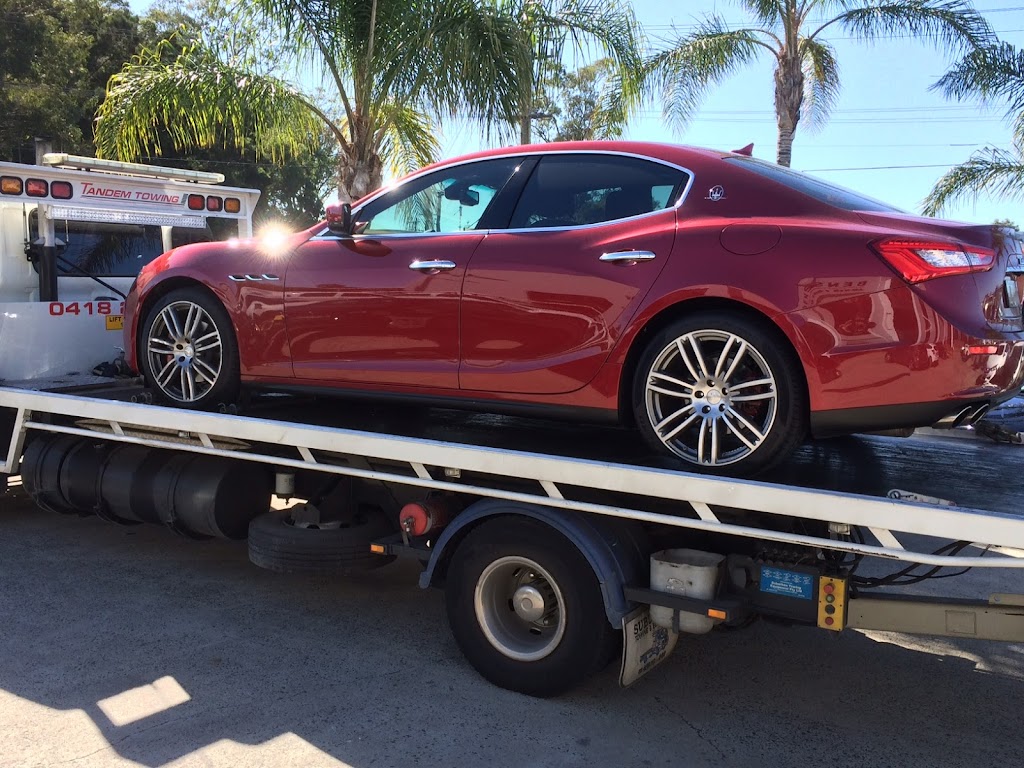 Tandem Towing | 7 Greenhills Ave, Moorebank NSW 2170, Australia | Phone: 0418 293 134