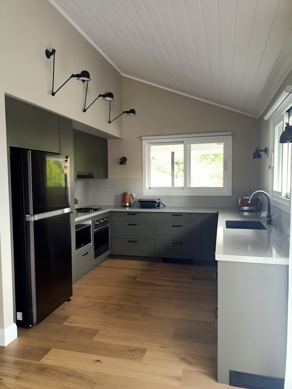 LR Contracting Pty Ltd | 95 Railway Parade, Hazelbrook NSW 2779, Australia | Phone: 0409 656 951
