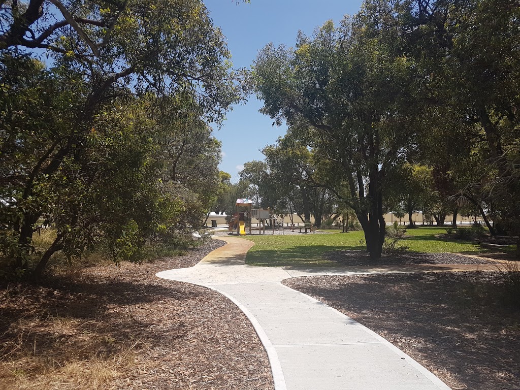 Cheltondale Park | park | 27 Cheltondale Dr, Madeley WA 6065, Australia