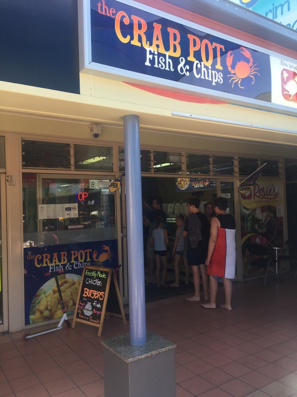 The Crab Pot | restaurant | 5/8 North St, Woorim QLD 4507, Australia | 0734082833 OR +61 7 3408 2833