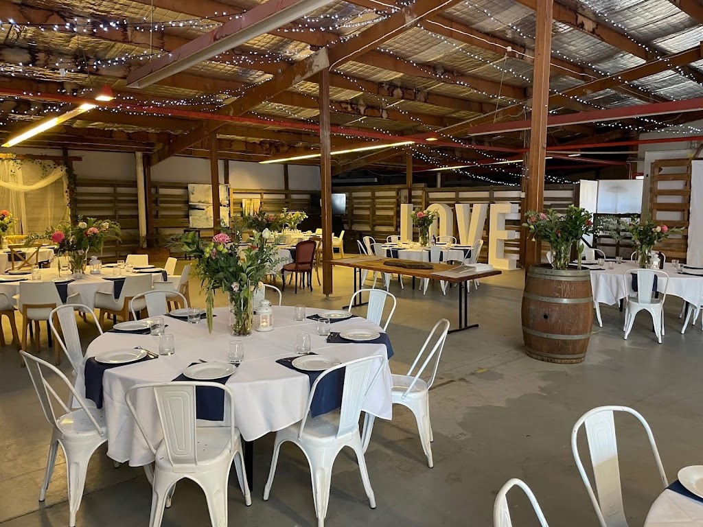 Rustique on the Coast | 2 Burns Rd, Ourimbah NSW 2258, Australia | Phone: 0422 142 839