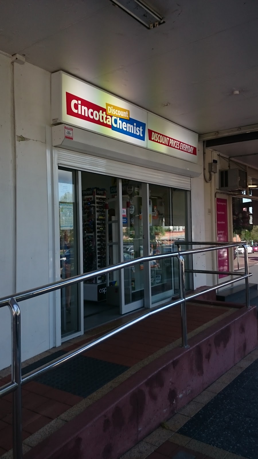 Cincotta Discount Chemist Engadine | pharmacy | 1097 Old Princes Hwy, Engadine NSW 2233, Australia | 0295208838 OR +61 2 9520 8838