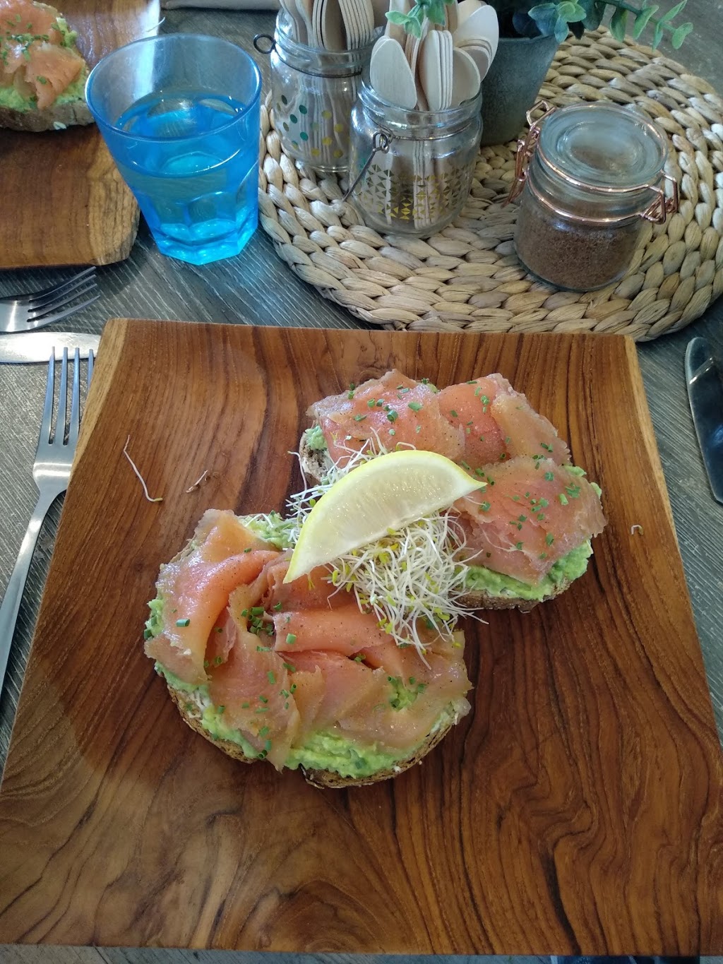 Bohemian Raw Cafe | Abel Point, Shingley Dr, Airlie Beach QLD 4802, Australia | Phone: (07) 4948 0274