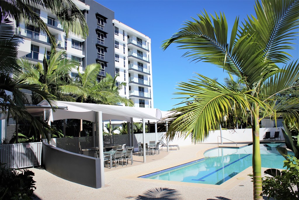 Signature Waterfront Apartments | lodging | 135 Lakelands Dr, Merrimac QLD 4226, Australia | 0418750487 OR +61 418 750 487