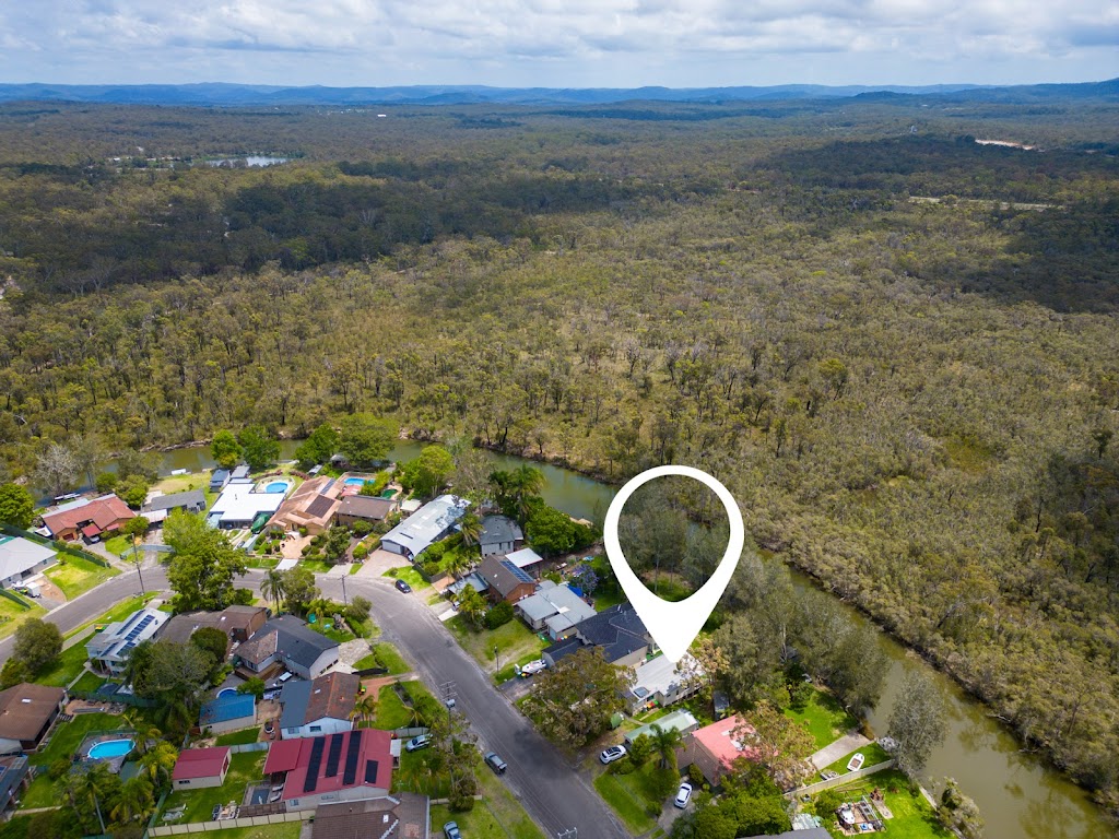 Blue Haven Gypsy Paradise | 93 Birdwood Dr, Blue Haven NSW 2262, Australia | Phone: 0413 584 406