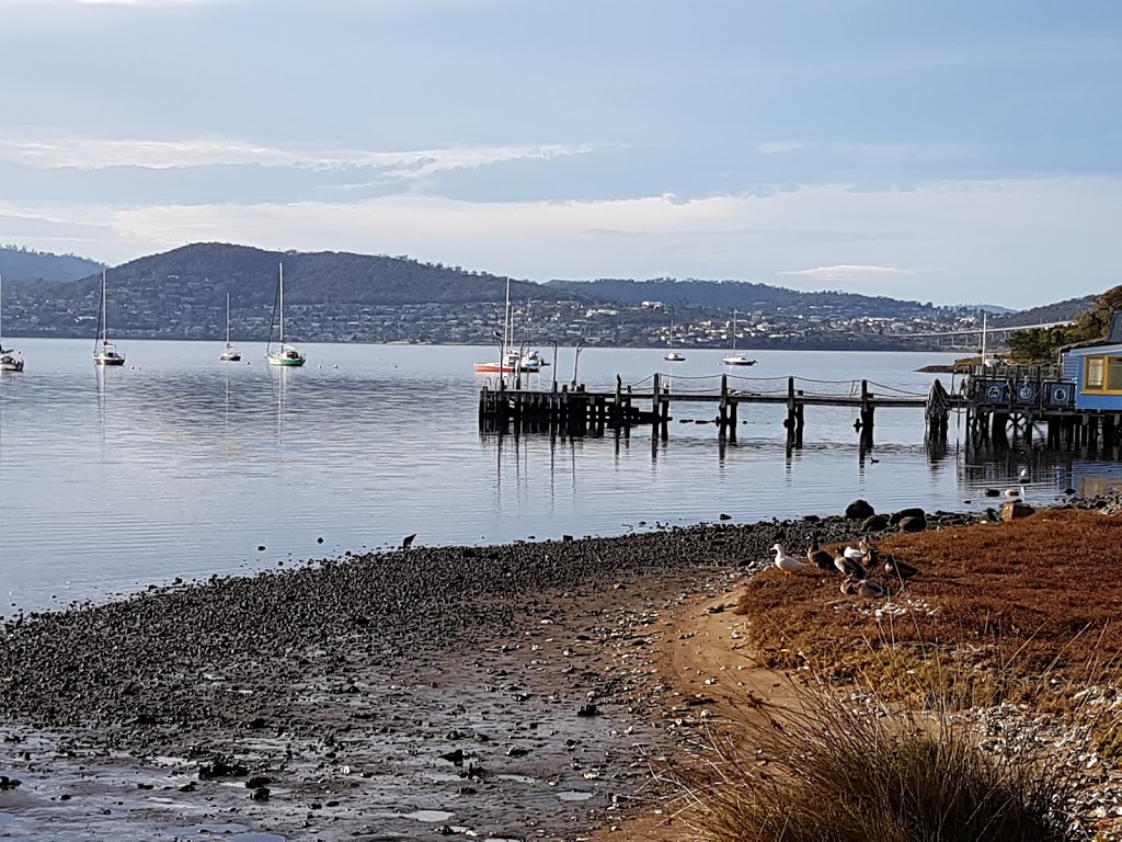 Gordons Hill Nature Recreation Area | Rose Bay TAS 7015, Australia | Phone: (03) 6217 9500