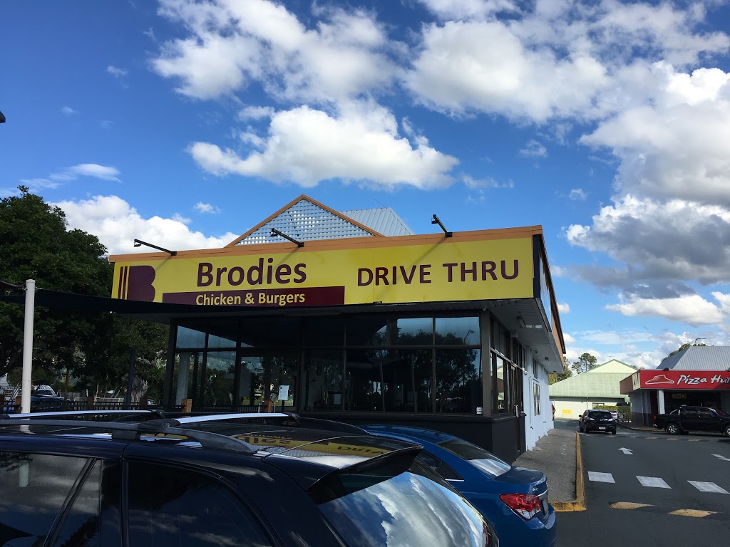 Brodies Chicken & Burgers Waterford West | 917 Kingston Rd, Waterford West QLD 4133, Australia | Phone: (07) 3200 7400