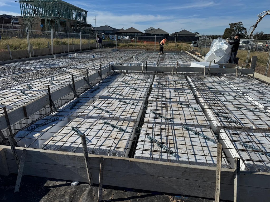 ULTRATECH CONCRETING PTY LTD | 39 Glenmore Ridge Dr, Glenmore Park NSW 2745, Australia | Phone: 0451 834 001