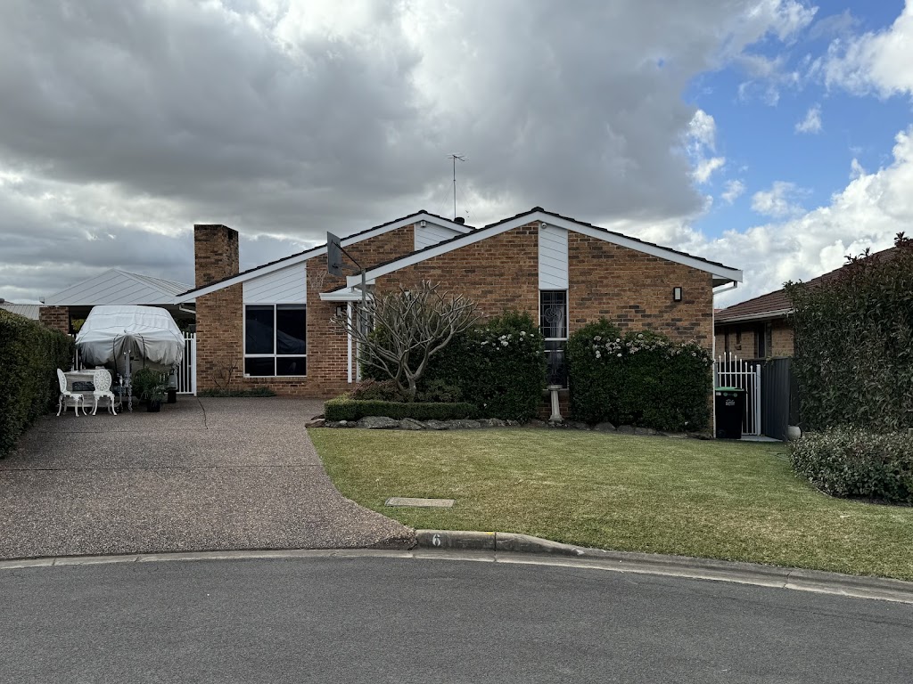 Down and Out Pest Control/Property Services | all areas, 20 Magree Crescent, Chipping Norton NSW 2170, Australia | Phone: 0412 463 242