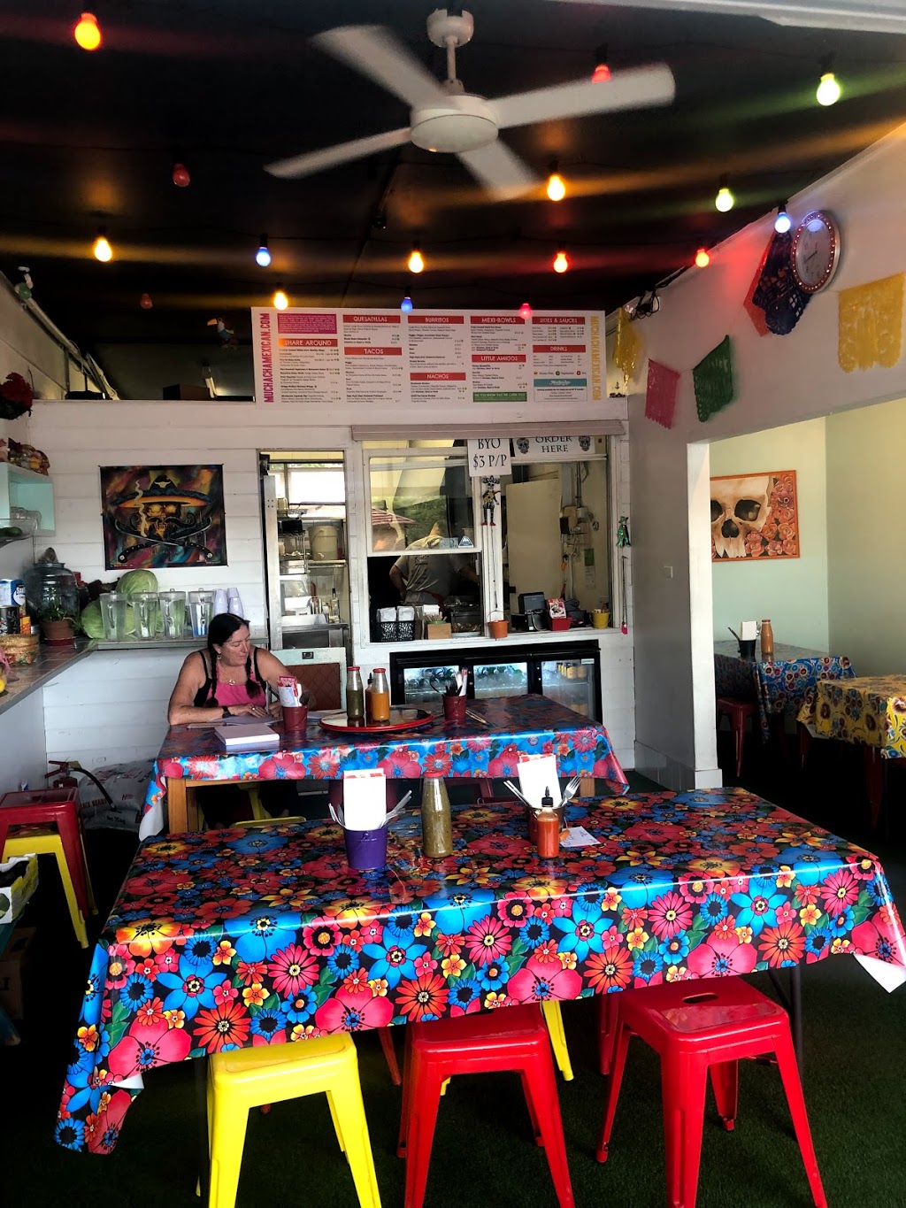 Muchacha Mexican Kitchen | 3/142 Pitt Rd, North Curl Curl NSW 2099, Australia | Phone: 0450 958 978