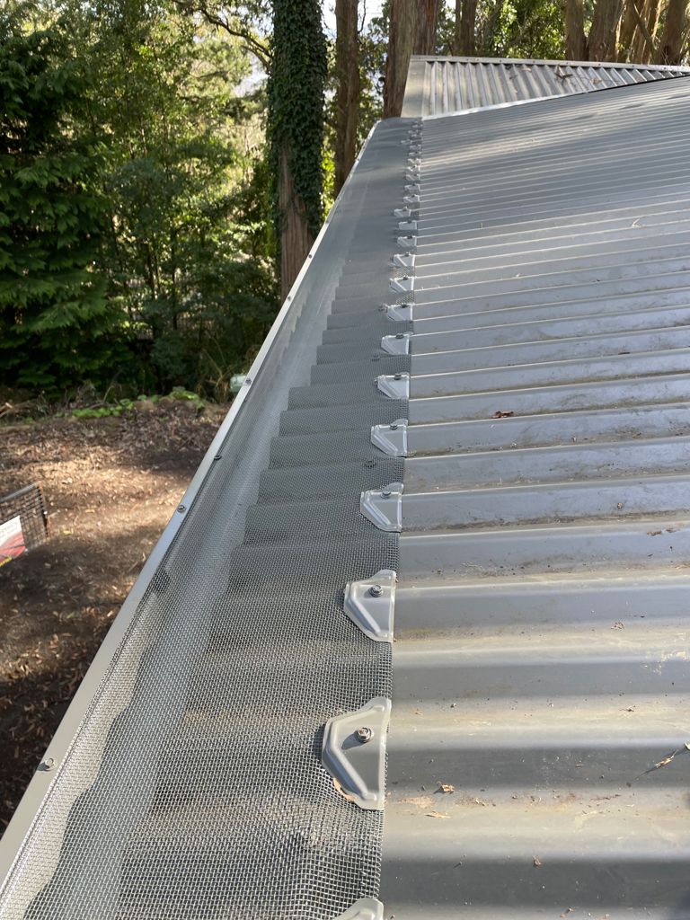 Graysons Gutter Guard Wallan | 5 Ivy Ln, Wallan VIC 3756, Australia | Phone: 1800 488 837