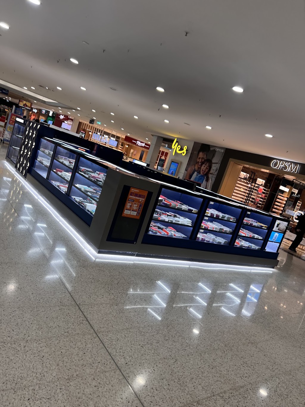 Tech World Communications Waverley Gardens | Shop K007/271 Police Rd, Mulgrave VIC 3170, Australia | Phone: 0466 017 439