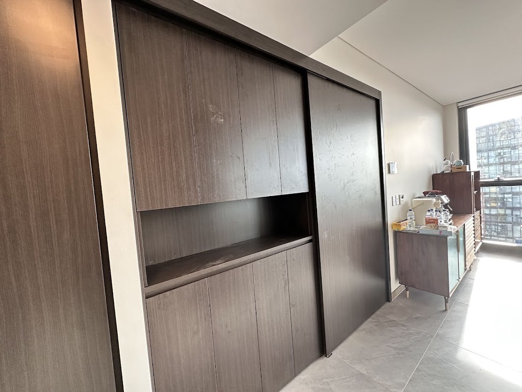 Young Group & Joinery | 1A/1 Bellfrog St, Greenacre NSW 2190, Australia | Phone: 0421 766 643