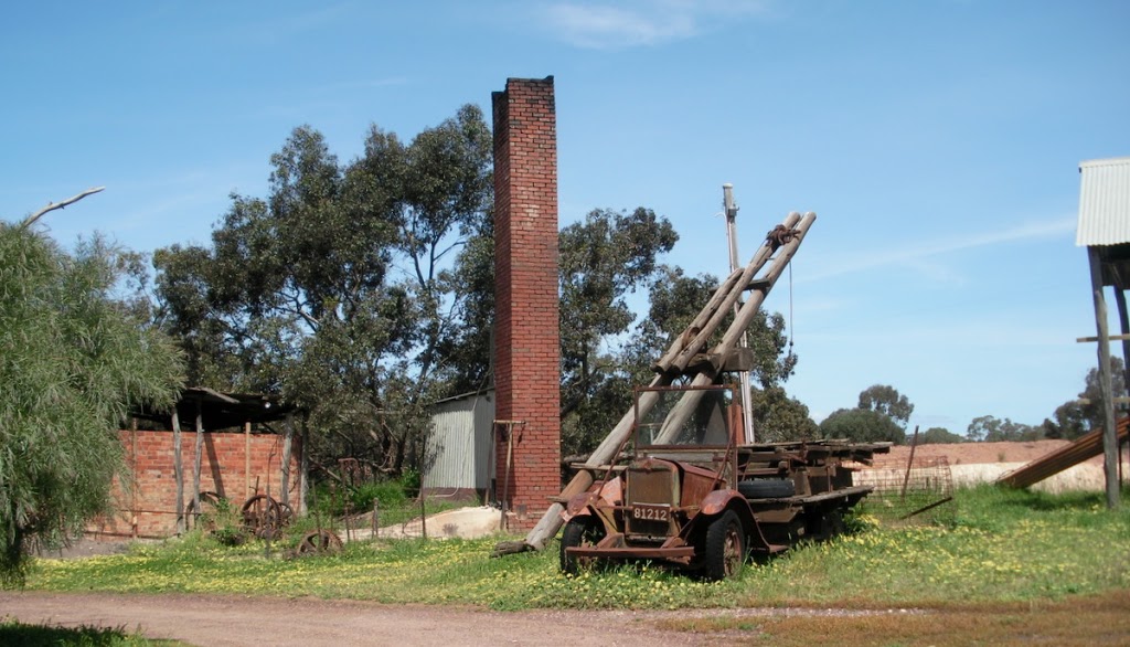 Hartlands Eucalyptus Distillery | 154 Hartlands Rd, Huntly North VIC 3551, Australia | Phone: (03) 5448 8227