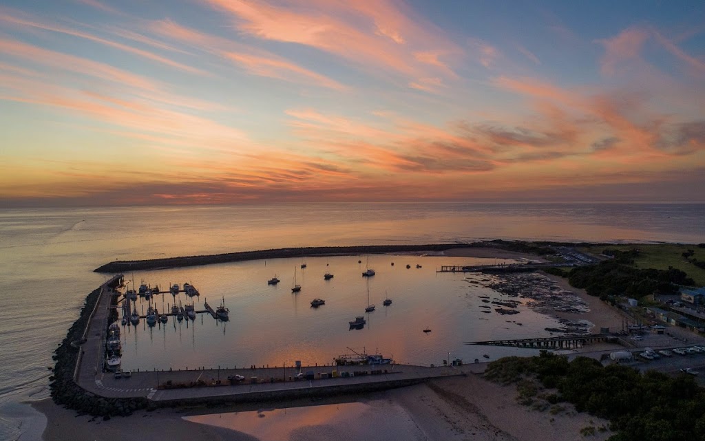 Luxurious four bedroom House with Oceanview | 2/33 Noel St, Apollo Bay VIC 3233, Australia | Phone: 0474 642 476