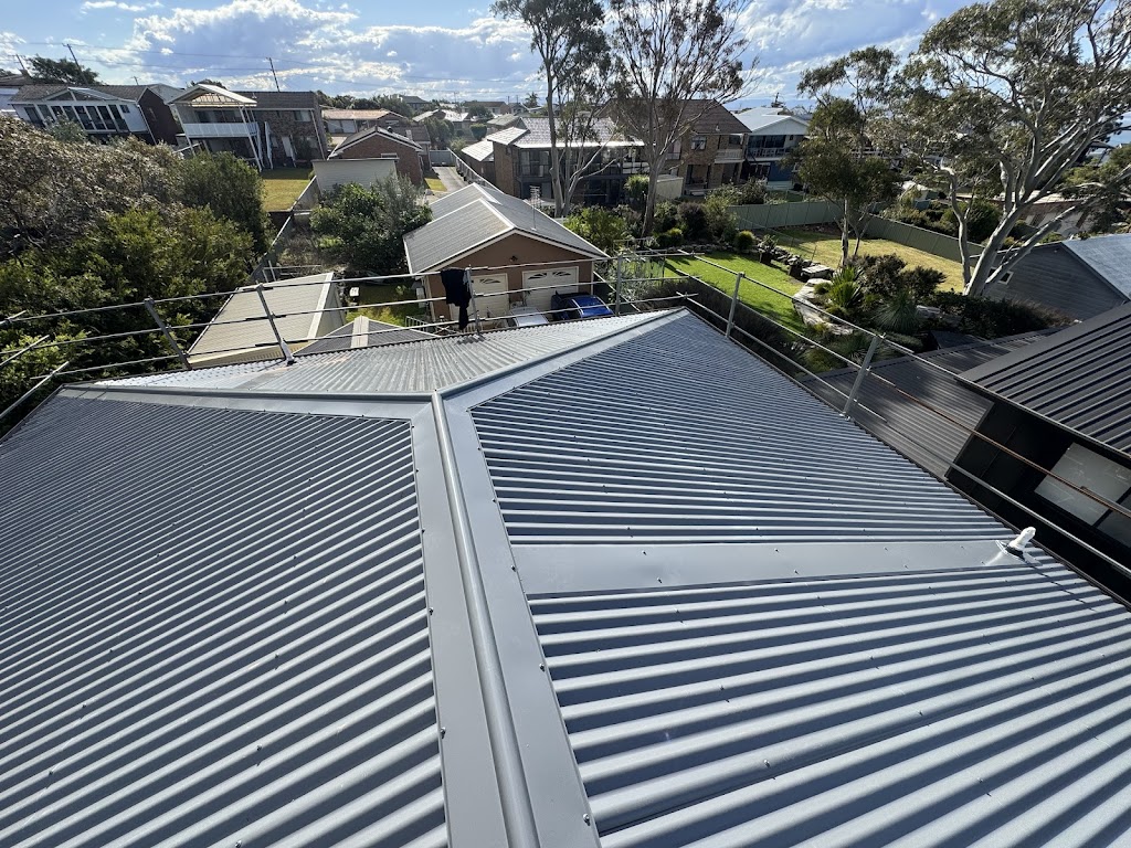 Jerry’s gutters | 16 Familiar Pl, Wandandian NSW 2540, Australia | Phone: 0402 649 544