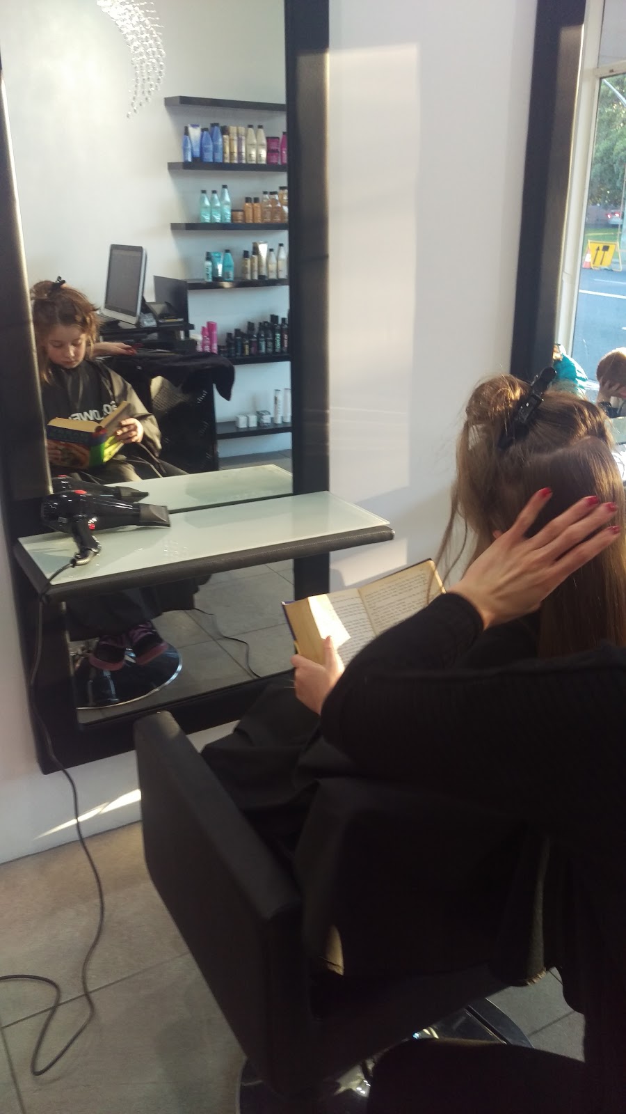 ONYX HAIR AND BEAUTY | hair care | Shop/70 Princes Hwy, Fairy Meadow NSW 2519, Australia | 0242494670 OR +61 2 4249 4670