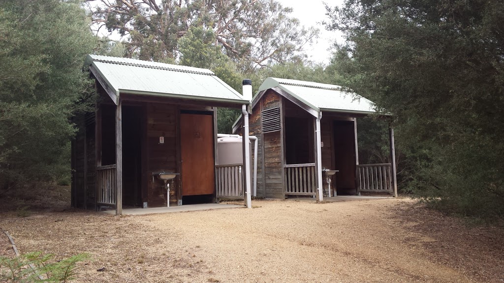 Emu Bight Camping Area | campground | The Lakes National Park, Loch Sport VIC 3851, Australia