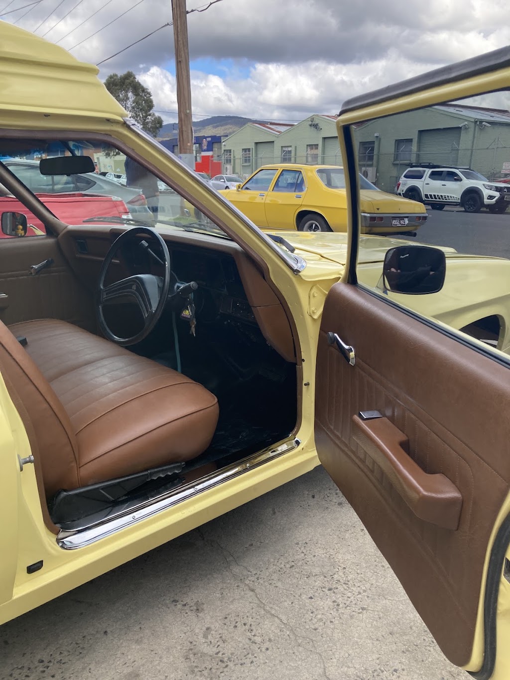 Bayswater Car Restoration | 39 Barry St, Bayswater VIC 3153, Australia | Phone: 0452 500 451