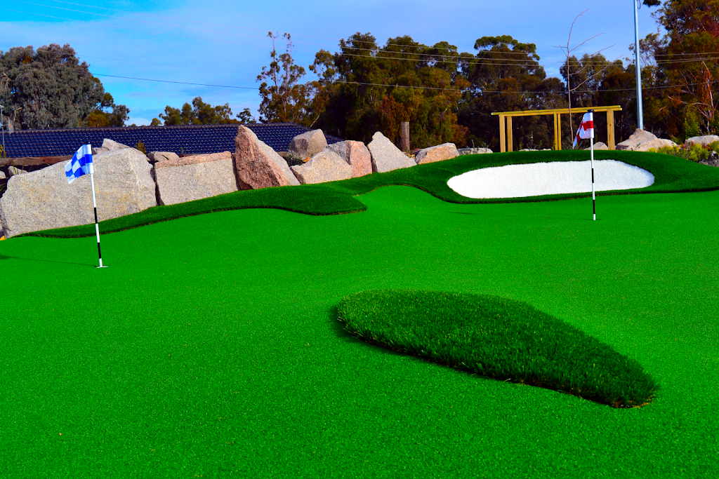 Sporties Mini Golf |  | Burkinshaw St, Barooga NSW 3644, Australia | 0358734448 OR +61 3 5873 4448
