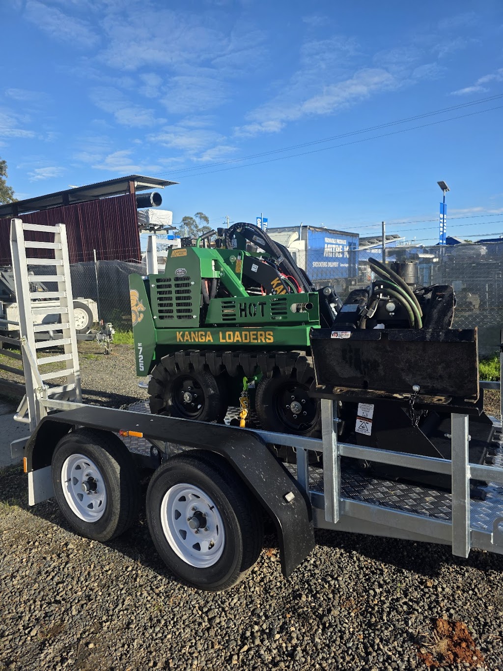 Rogue Rentals | 26 Burns St, Fernvale QLD 4306, Australia | Phone: 0401 730 052