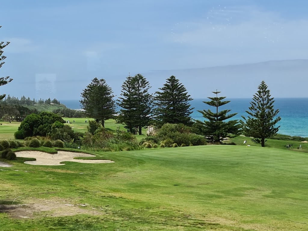 Tuggerah Lakes Golf Club | Shelly Beach Rd, Shelly Beach NSW 2261, Australia | Phone: (02) 4332 1103