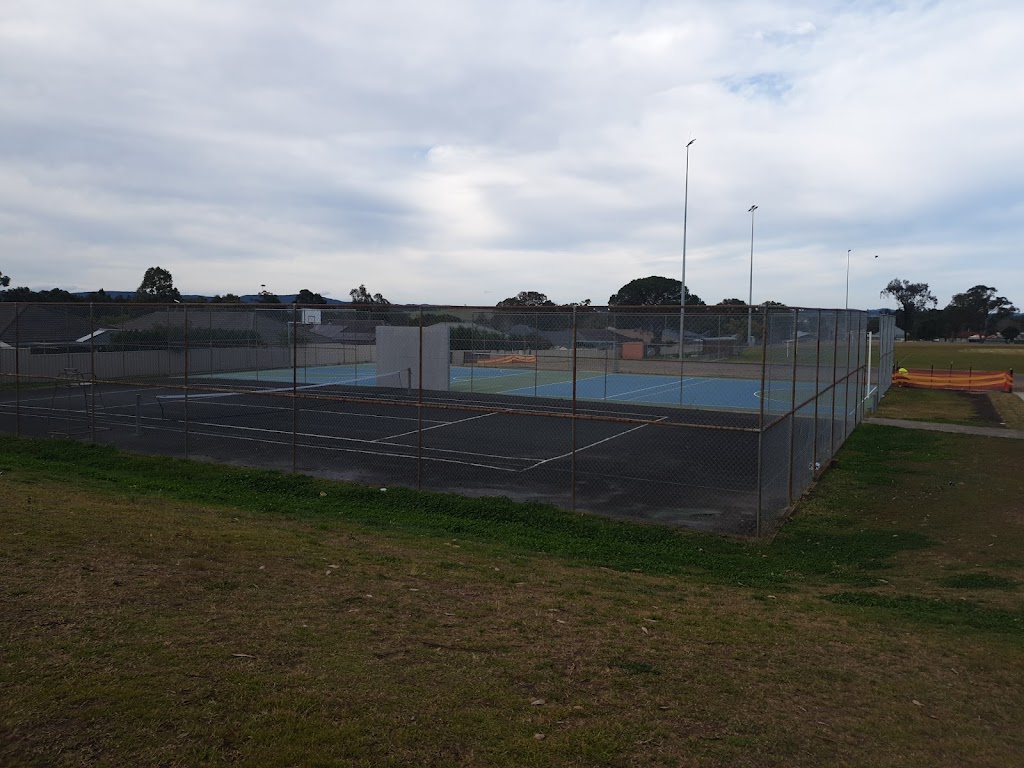 Largs Skate Park | Largs Ave, Largs NSW 2320, Australia | Phone: (02) 4934 9700