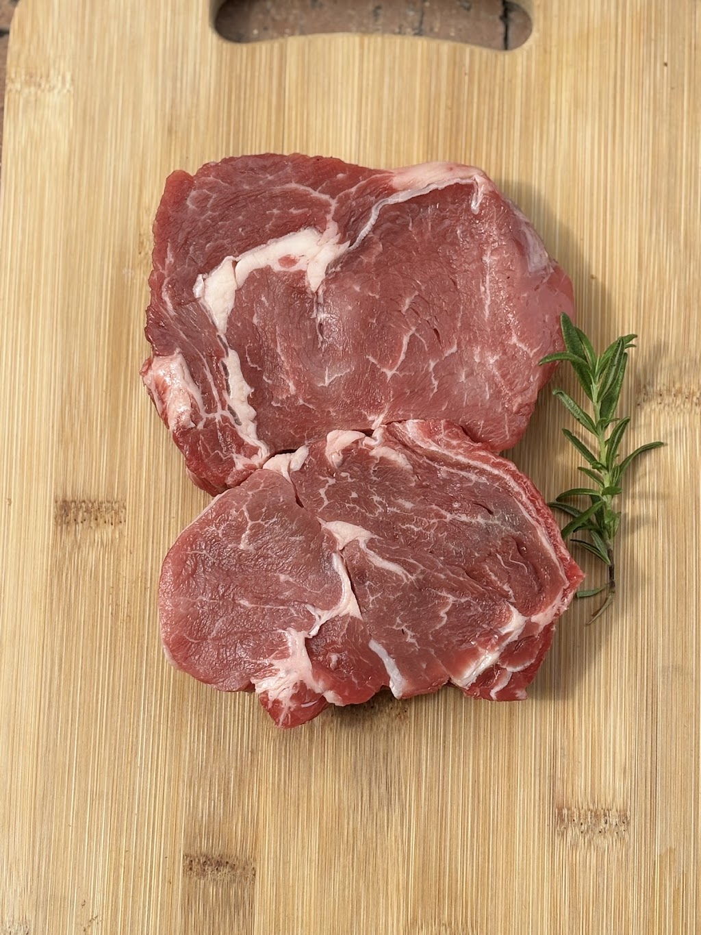 JR Beef | Unit 1/142 Gardner Cct, Singleton Heights NSW 2330, Australia | Phone: 0429 950 766 JR Beef | Unit 1/142 Gardner Cct, Singleton Heights NSW 2330, Australia | Phone: 0429 950 766