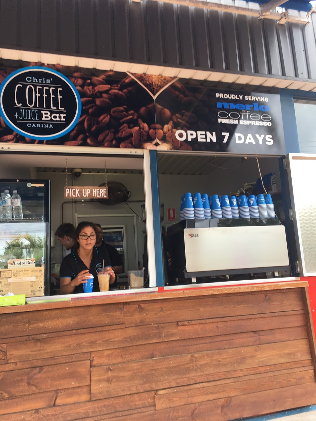 Chris Coffee and Juice Bar | cafe | 881 Old Cleveland Rd, Carina QLD 4152, Australia | 0733981634 OR +61 7 3398 1634