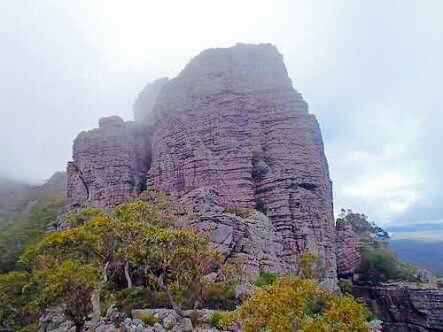 Chimney Pots | park | Glenelg Valley Road, Grampians VIC 3314, Australia | 0353614000 OR +61 3 5361 4000