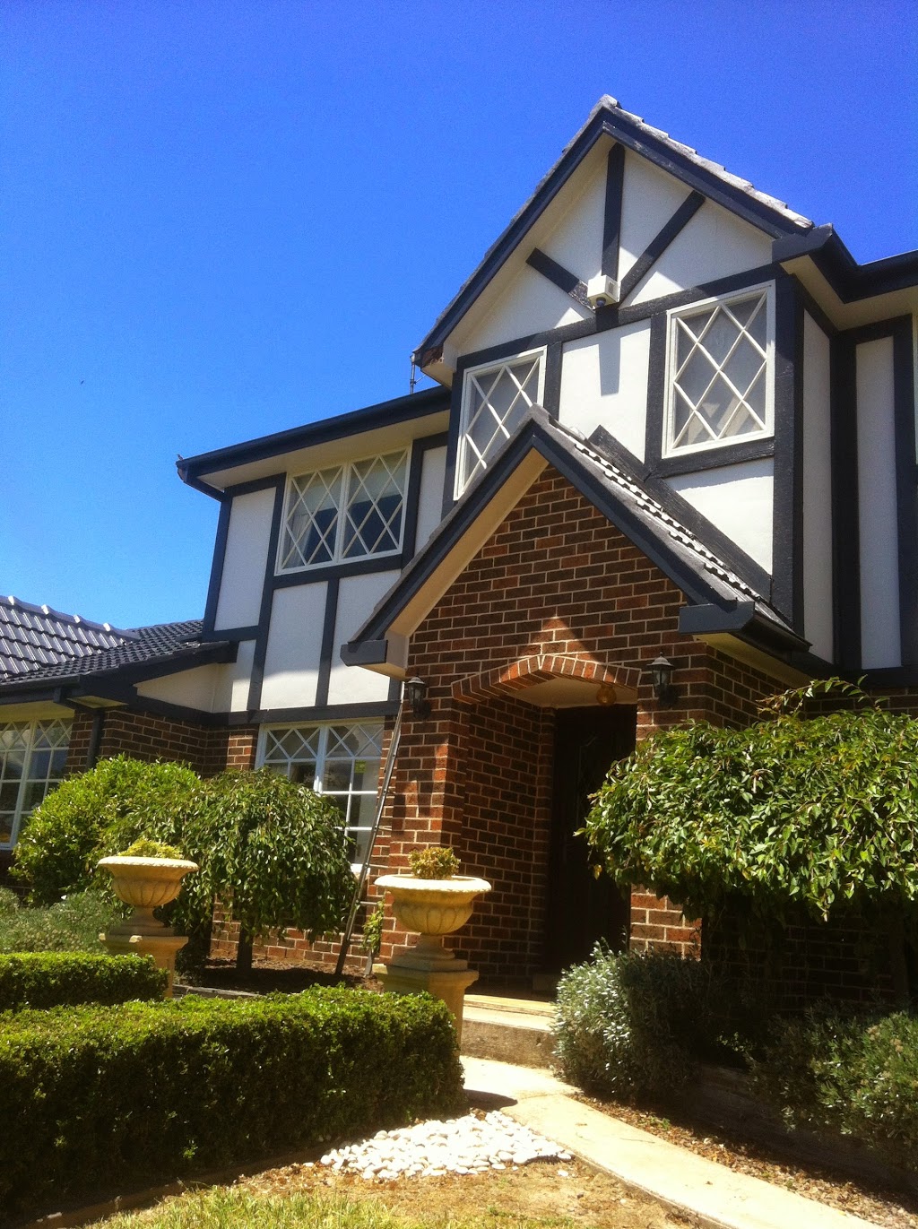 Rolands Painting Services | 37 Pritchard St, Wentworth Falls NSW 2782, Australia | Phone: 0401 582 852