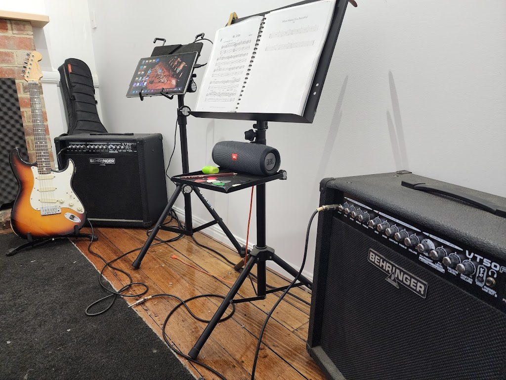 playguitarlessons.com | Heatherbell Rd, Forcett TAS 7173, Australia | Phone: 0403 171 901 playguitarlessons.com | Heatherbell Rd, Forcett TAS 7173, Australia | Phone: 0403 171 901