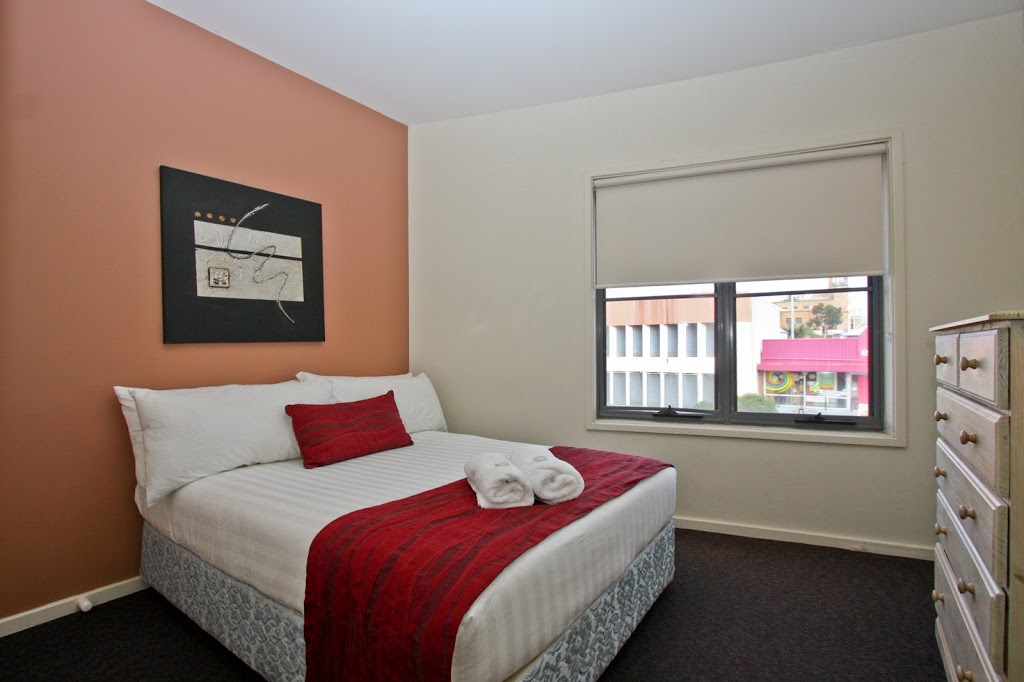 Cosmopolitan Apartments | 74 Tudor St, Hamilton NSW 2305, Australia | Phone: (02) 4955 5888