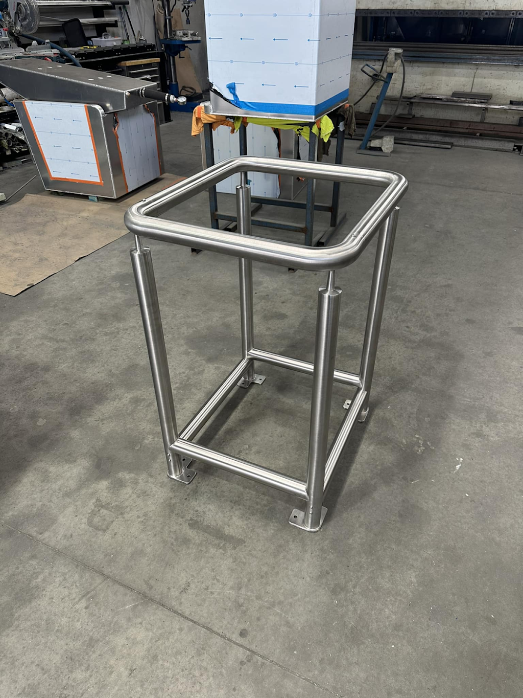 EB Metalworks | Unit 11/222 Wisemans Ferry Rd, Somersby NSW 2250, Australia | Phone: 0432 648 534