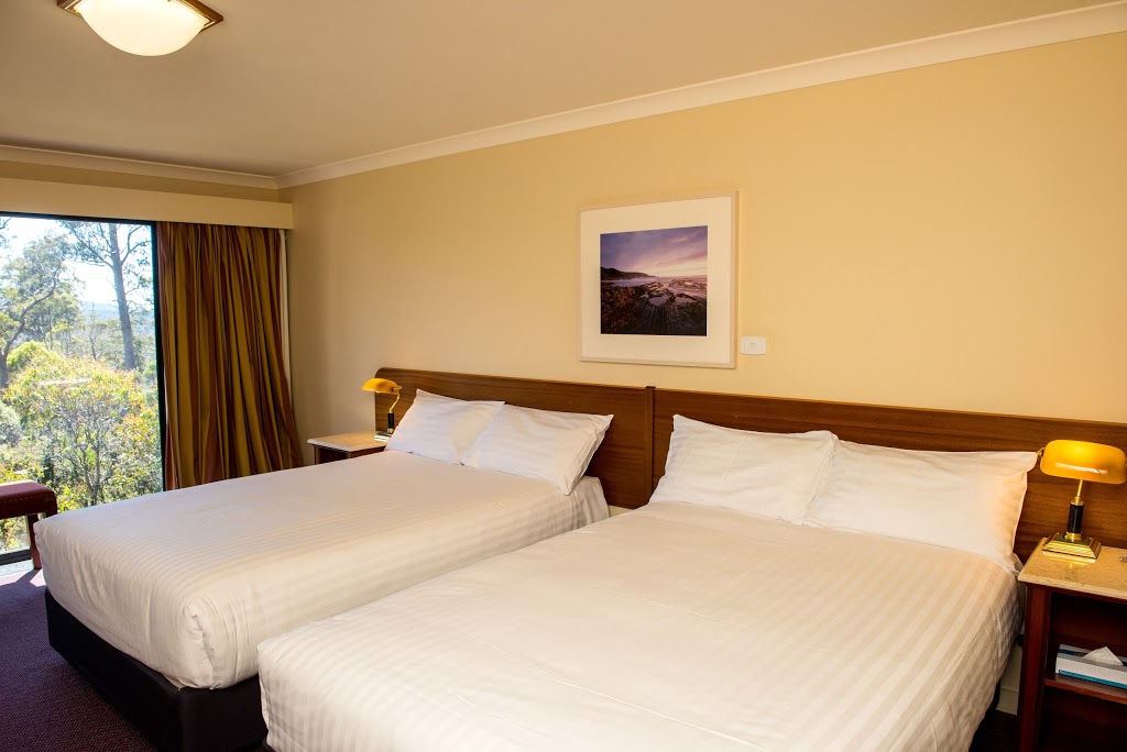 Cradle Mountain Hotel | 3718 Cradle Mountain Rd, Cradle Mountain TAS 7310, Australia | Phone: (03) 6492 1404