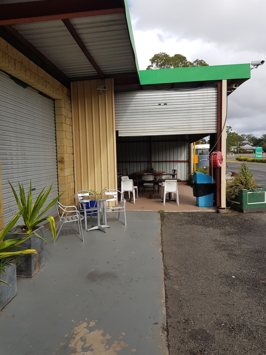 BP | gas station | 16 Alfred St, Biggenden QLD 4621, Australia | 0741271175 OR +61 7 4127 1175