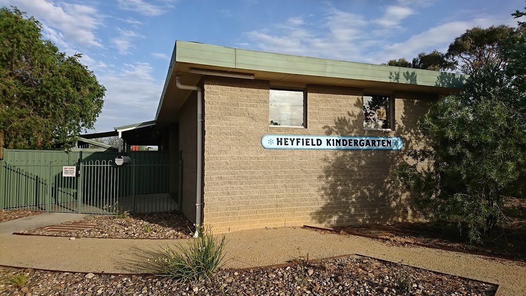 Heyfield Kindergarten | school | 3 Gordon St, Heyfield VIC 3858, Australia | 0351482633 OR +61 3 5148 2633