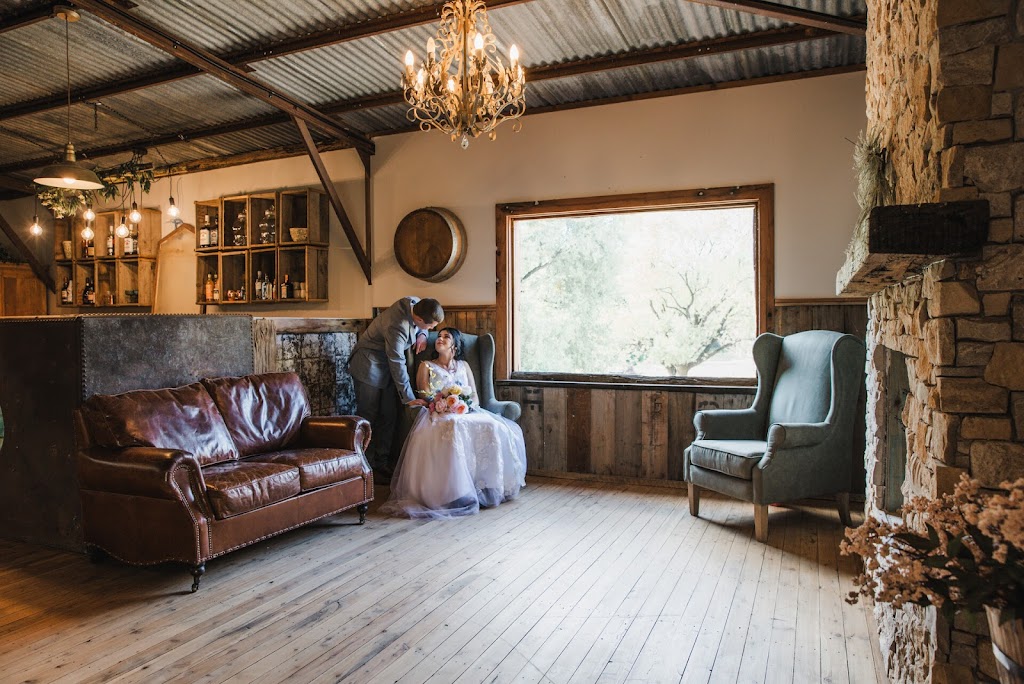 Clifton Woolshed - Rustic wedding venue near Bathurst | 1371 Tarana Rd, Locksley NSW 2795, Australia | Phone: 0429 631 555