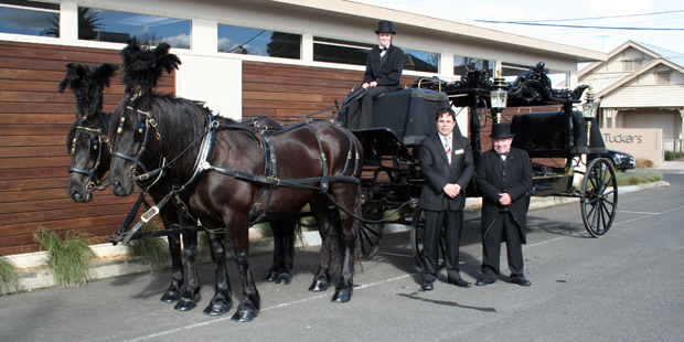 Tuckers Funeral & Bereavement Service | 4-32 Province Blvd, Highton VIC 3216, Australia | Phone: (03) 5221 4788