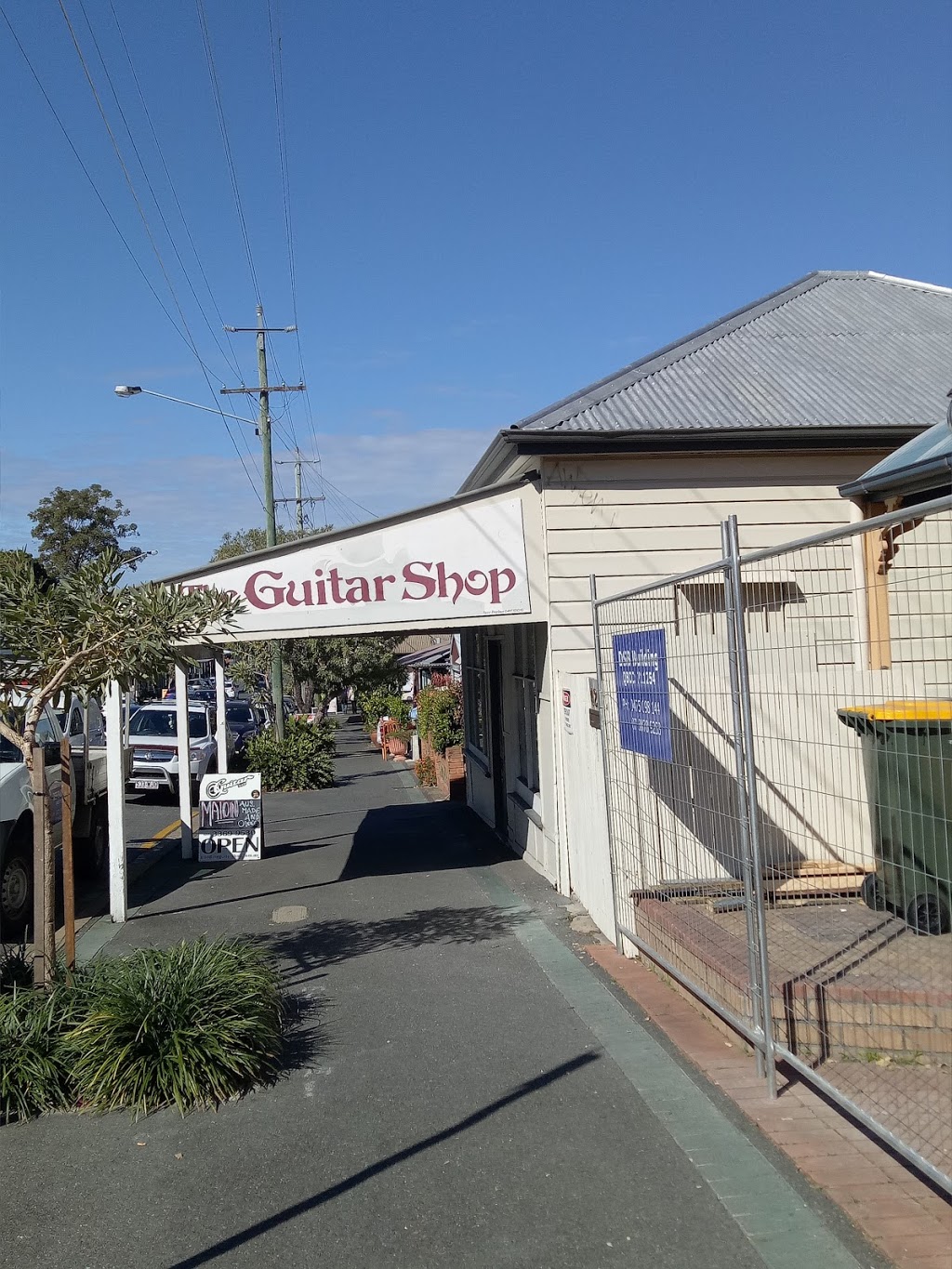 The Guitar Shop | electronics store | 40 Latrobe Terrace, Paddington QLD 4064, Australia | 0733699530 OR +61 7 3369 9530