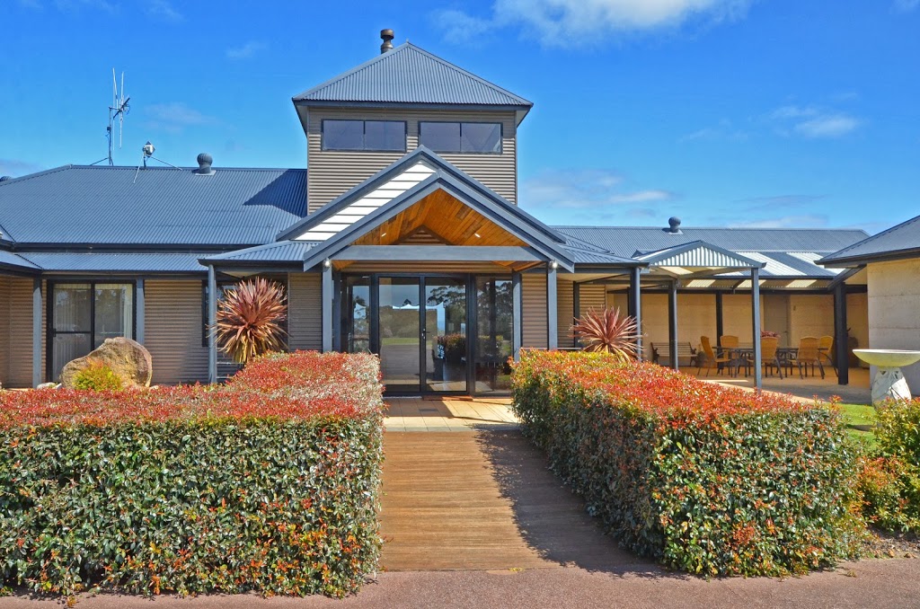 Sensational Heights Bed & Breakfast | 159 Suttons Rd, Kordabup WA 6333, Australia | Phone: (08) 9840 9000