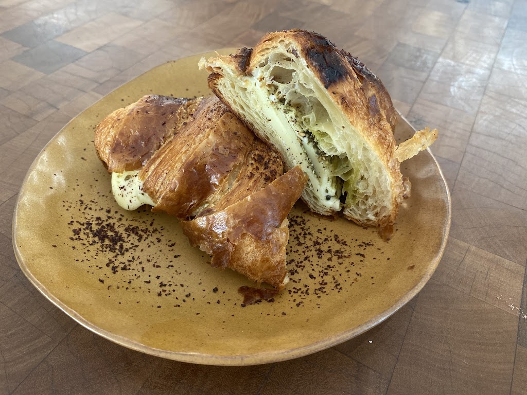 BAY ROOTS | 19 Beach Ave, South Golden Beach NSW 2483, Australia | Phone: (02) 6680 1698