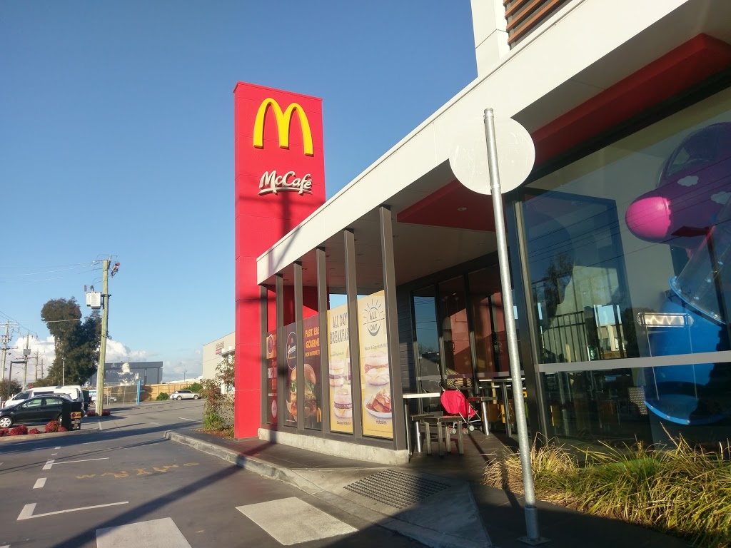 McDonalds Clayton South | meal takeaway | 84/94 Osborne Ave, Springvale VIC 3171, Australia | 0395408772 OR +61 3 9540 8772