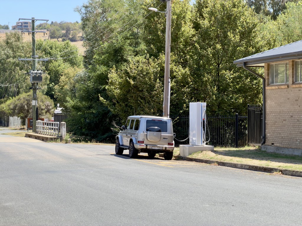 Chargefox Charging Station | Tumbarumba NSW 2653, Australia | Phone: 1300 518 038